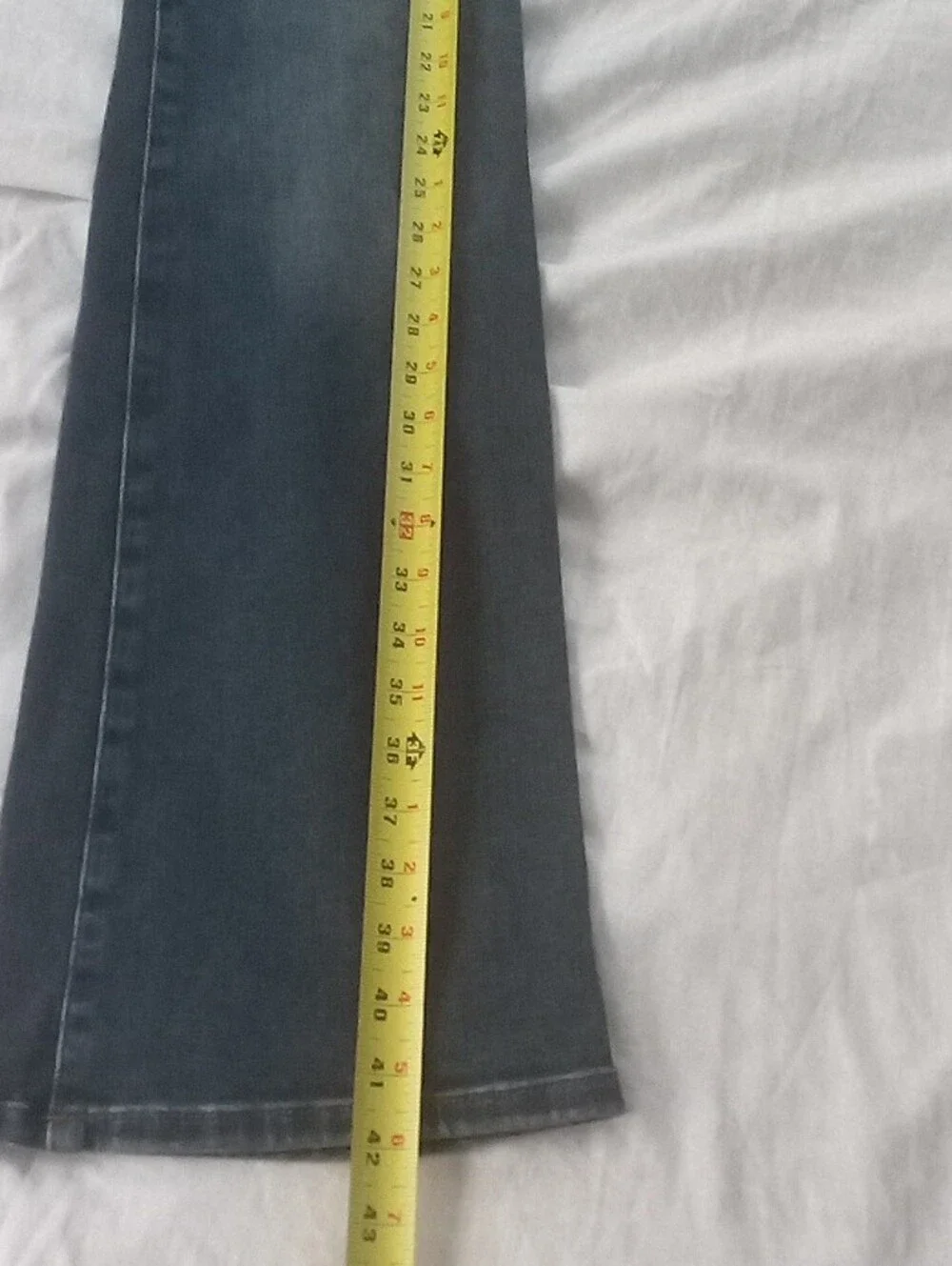 Good American Blue Wide-Leg Flare Jeans Size 6/28